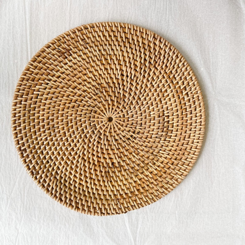 Rattan Placemat BROWN 300mm