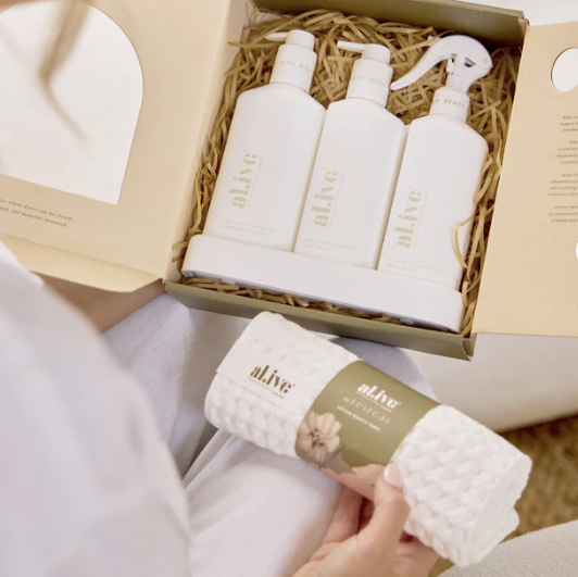 Al.ive Body Kitchen Trio & Towel Gift Set - LEMON MYRTLE & HONEYDEW